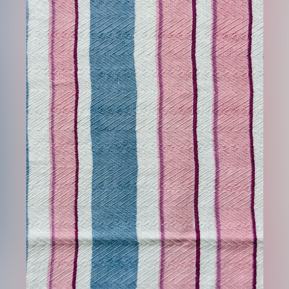 Vintage Pretty Floral Print Tablecloth on Woven Jacquard Cotton 1940’s - Picture 10 of 15